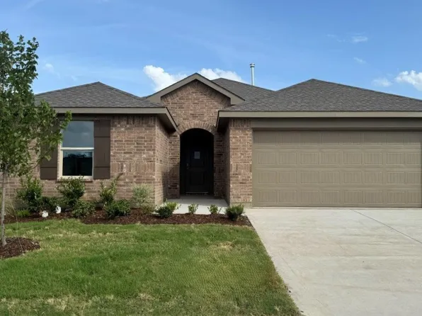 1073 Burnt Ranch Ln, Fort Worth, TX 76131