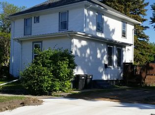 247 8th Ave NW, Valley City, ND 58072