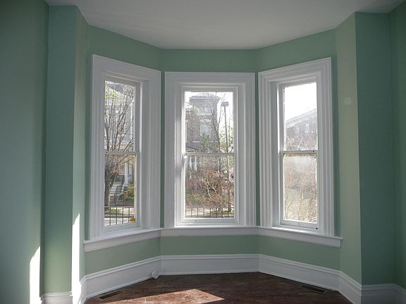 2nd image of 2201 W Grace St APT 1