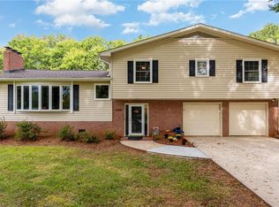 4190 Briar Creek Rd, Clemmons, NC 27012
