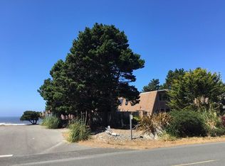 3160 Beach Loop Dr SW, Bandon, OR 97411