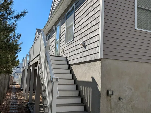 103 8th Ave Unit 4, Seaside Heights, NJ 08751