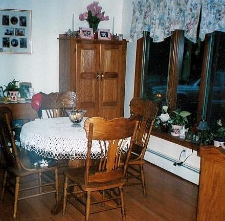 4th image of 523 South St