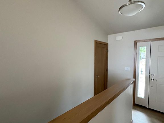 3rd image of 925 Constellation Way