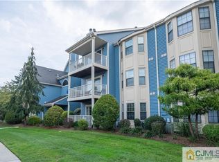 336 Cozzens Ct, East Brunswick, NJ 08816