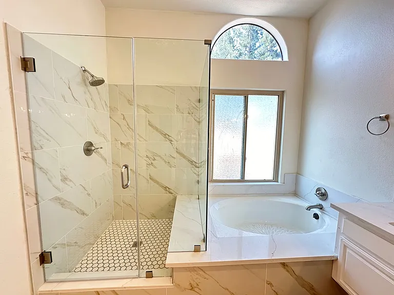 6635 Soaring Dr — Photo 37