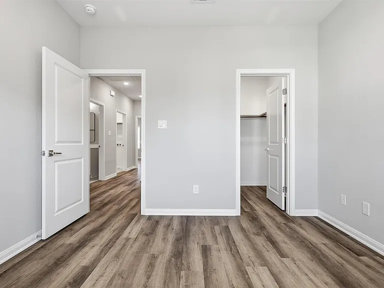 9906 Clark Canyon Ln — Photo 30