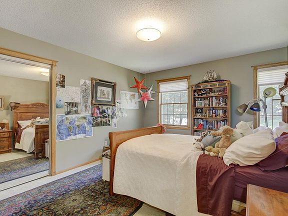 5th image of 1117 Briarwood Ct