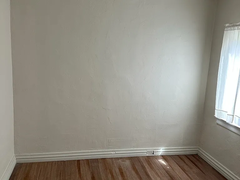 3729 Loma Vista Ave — Photo 16