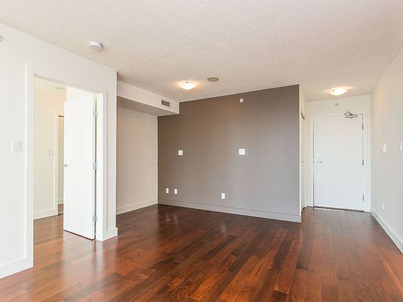 5th image of 1408 Strathmore Mews #1901