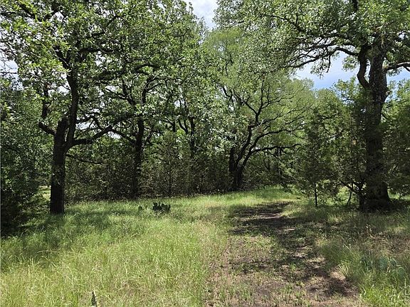 4th image of 370 County Road 3106