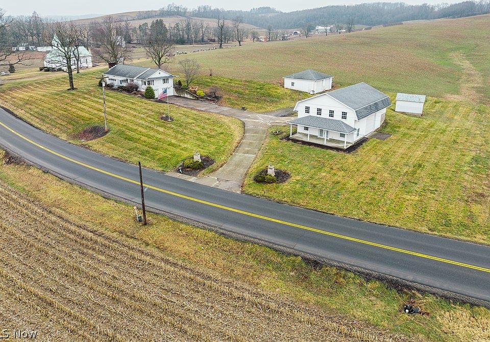 1st image of 3967 Crooked Run Rd NW