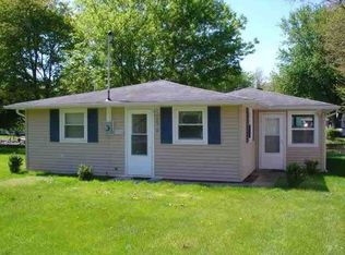 7520 E 625 S, Wolcottville, IN