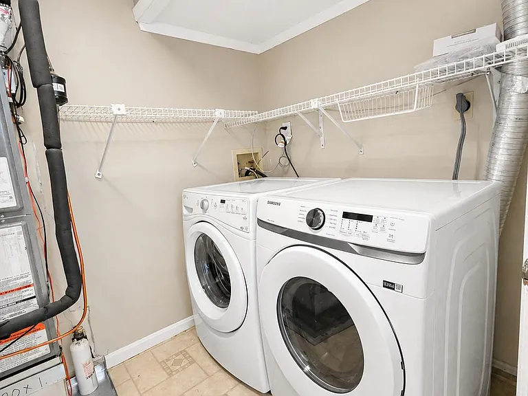 982 Yachtsman Way — Photo 13