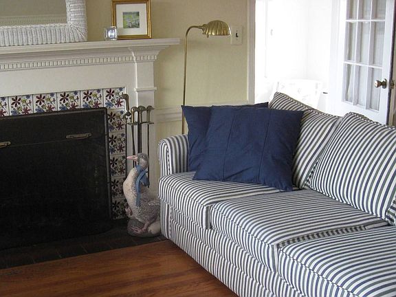 Hardwood Floors throughout with Decorative Moldings