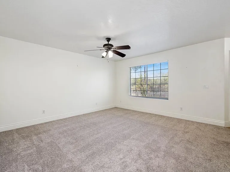 684 W Buena Vista Blvd #202 — Photo 6