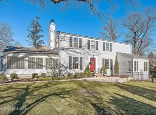 701 Juniper Rd, Glenview, IL 60025