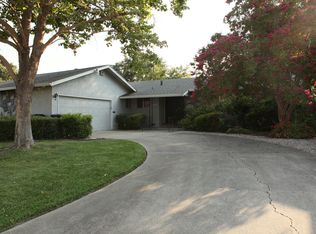 7392 Willow Lake Way, Sacramento, CA 95831