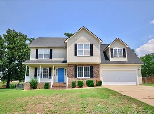 327 Lenoir Dr, Spring Lake, NC 28390
