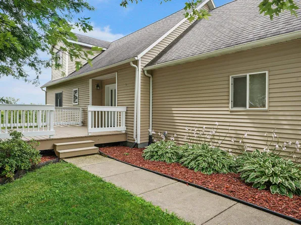 750 Fair St, Mineral Point, WI 53565