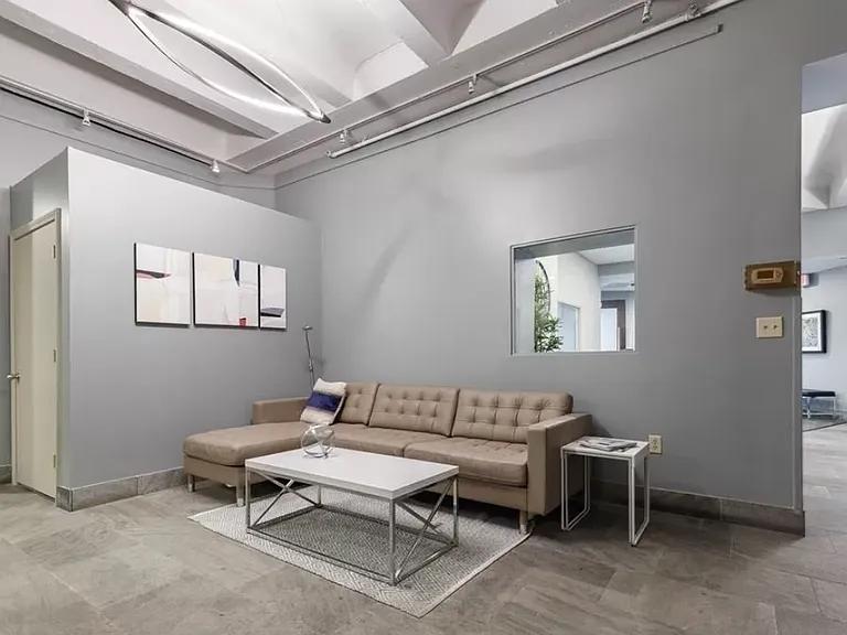 12 Stoneholm St #314 — Photo 9