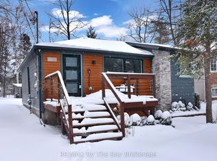 15 61st St S, Wasaga Beach, ON L9Z 1W1