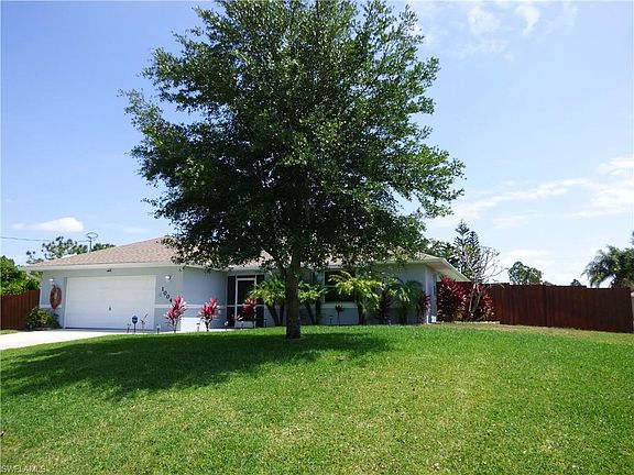2nd image of 1004 Susan Ave N