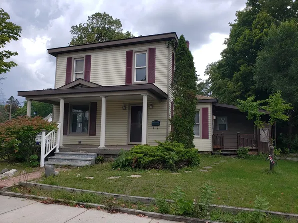 701 E Michigan Ave, Grayling, MI 49738