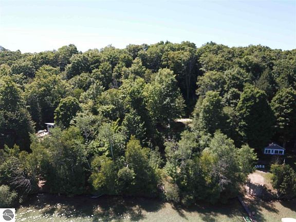 3rd image of 0 Torch Lake Dr