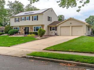 21 Indiancreek Rd, Matawan, NJ 07747