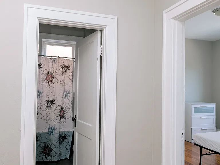 908 Eastgate Ave #1 — Photo 32