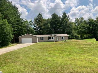 9647 Shippy Rd SW, Fife Lake, MI 49633