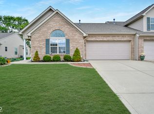 1472 Hamilton Dr, Greenwood, IN