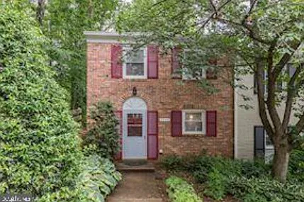 7740 Tiverton Dr — Photo 1