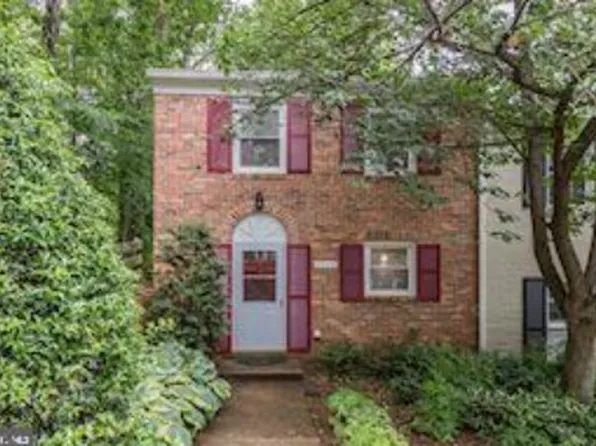 7740 Tiverton Dr, Springfield, VA 22152