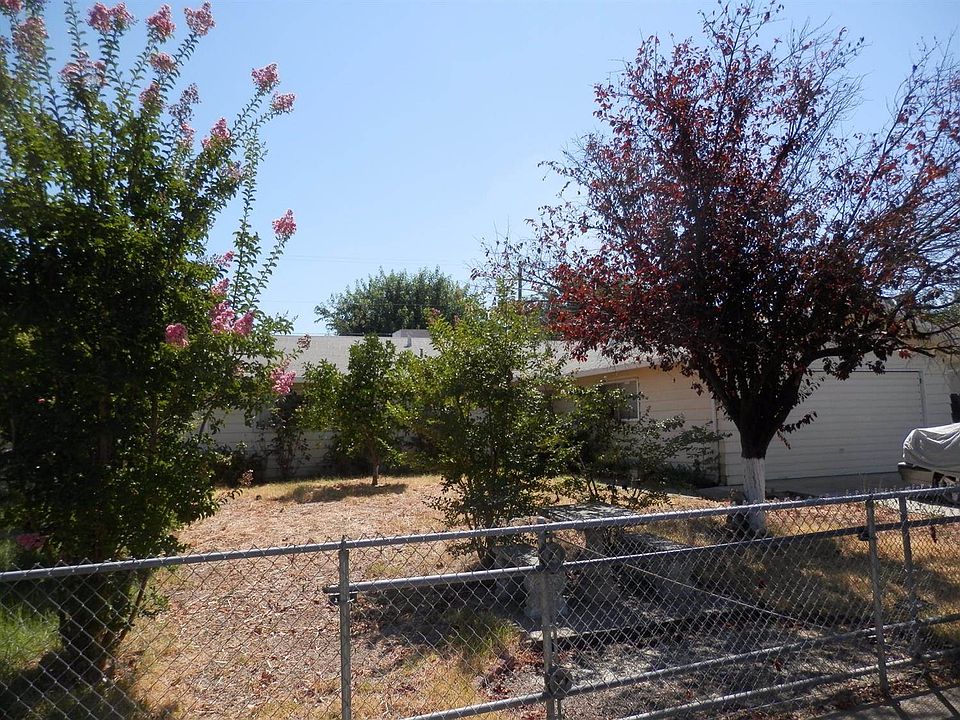 1st image of 2329 Del Pero St