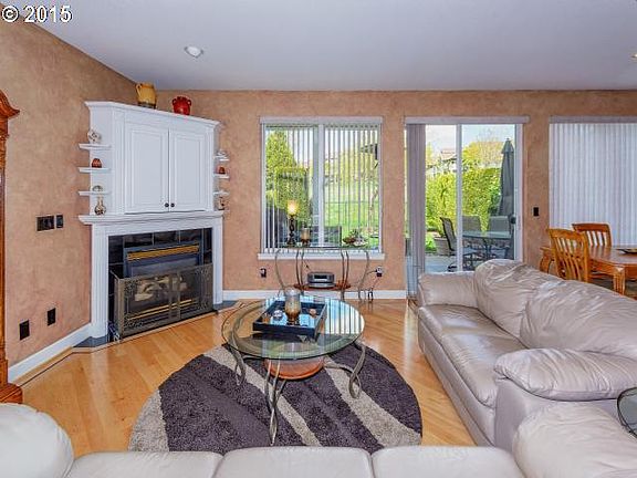 3rd image of 1712 SE 111th Ct