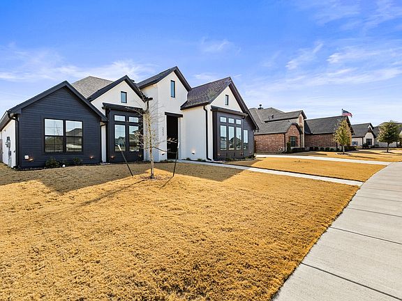 3rd image of 2217 Slocum Ct
