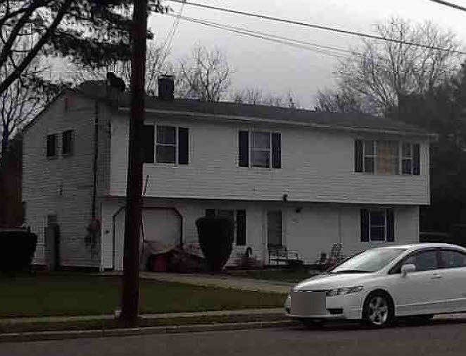2nd image of 103 Casement Ave
