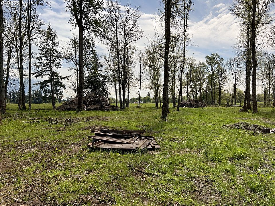 2nd image of 31101 NE 59th Ave