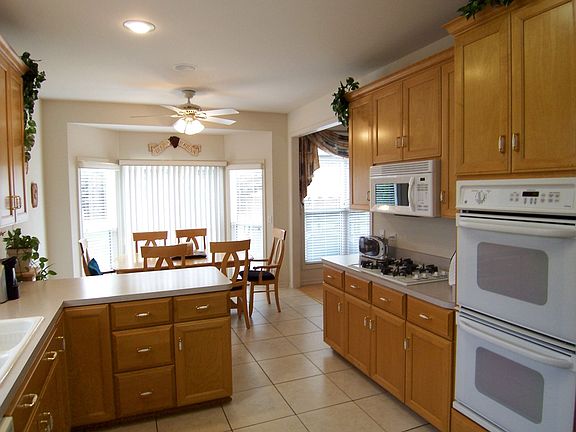 Spacious Kitchen