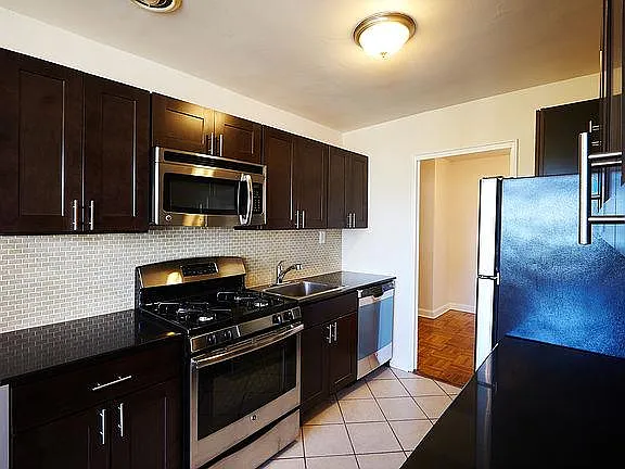 Riverview Towers