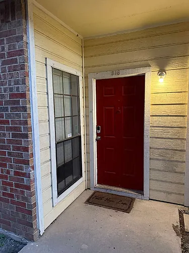 9601 Forest Ln Photo 1