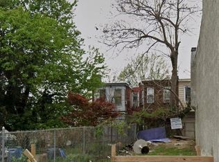 2402 N 17th St, Philadelphia, PA