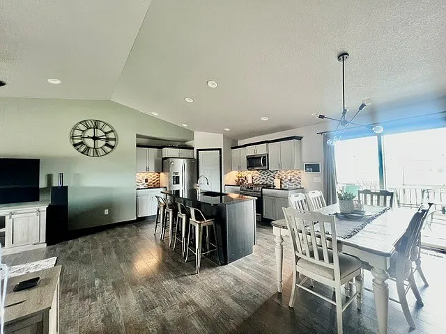 605 Ballista Blvd — Photo 6