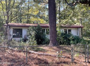 225 S Sunset Ter, Jackson, MS 39212