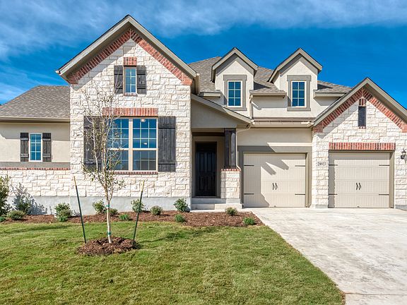 Front Gate at Fair Oaks Ranch - Ellington Interior Image 1