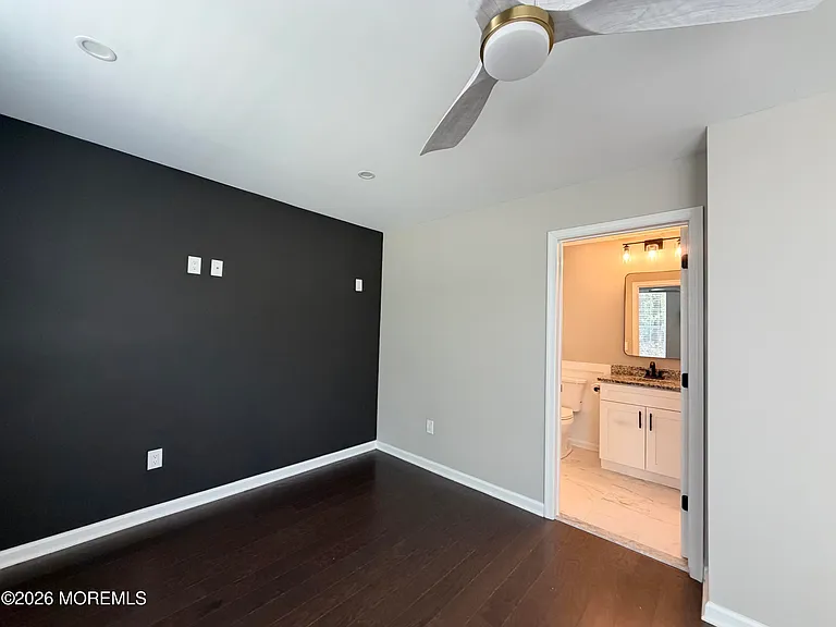 305 Spirit Way — Photo 7
