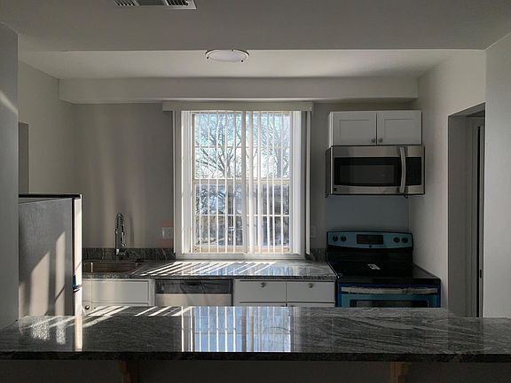 2nd image of 7732 E Jefferson Ave APT 303