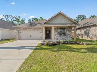 1273 Meadow Trl, Cantonment, FL 32533